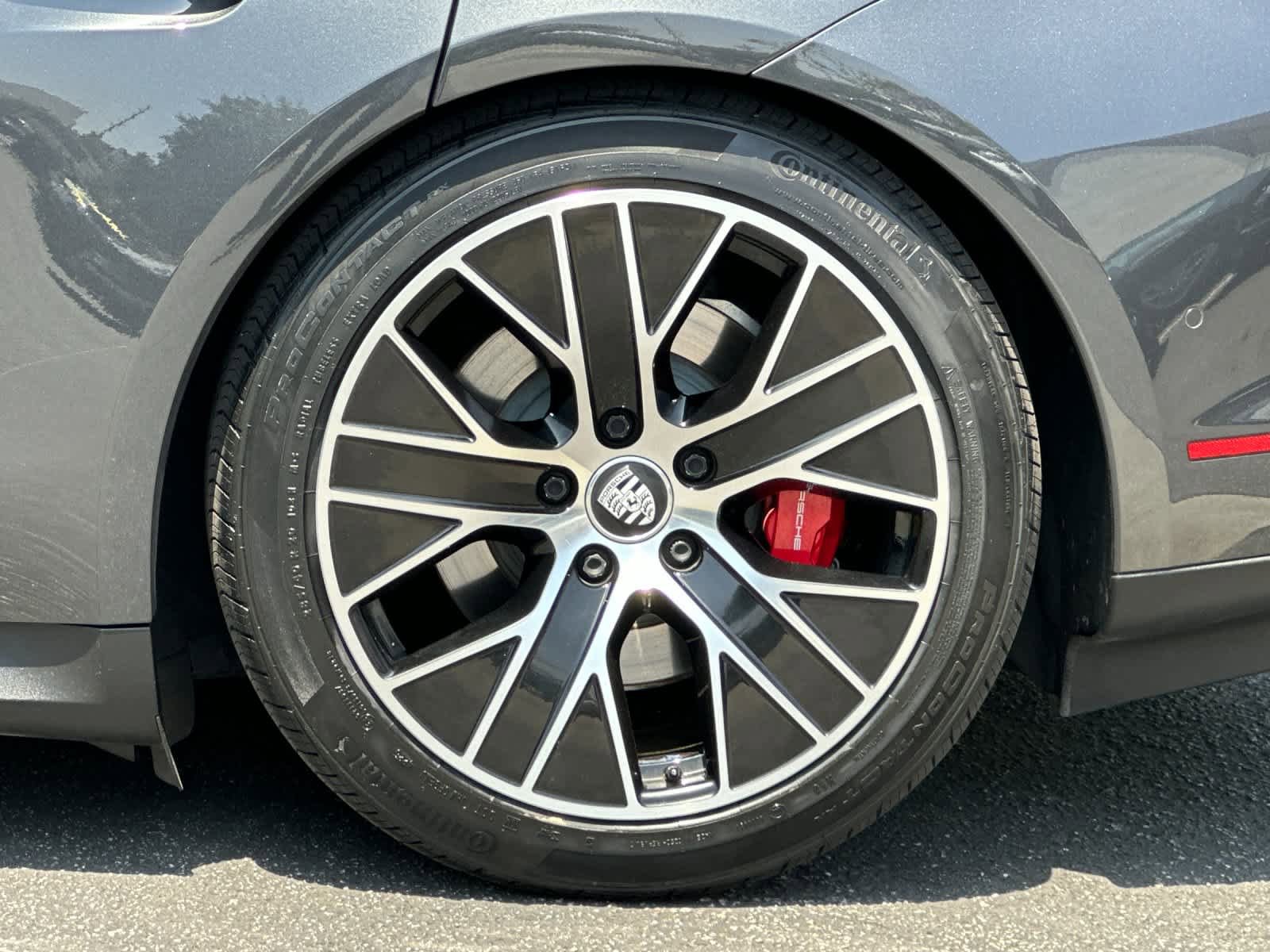 Certified 2020 Porsche Taycan 4S AWD/4WD image 30