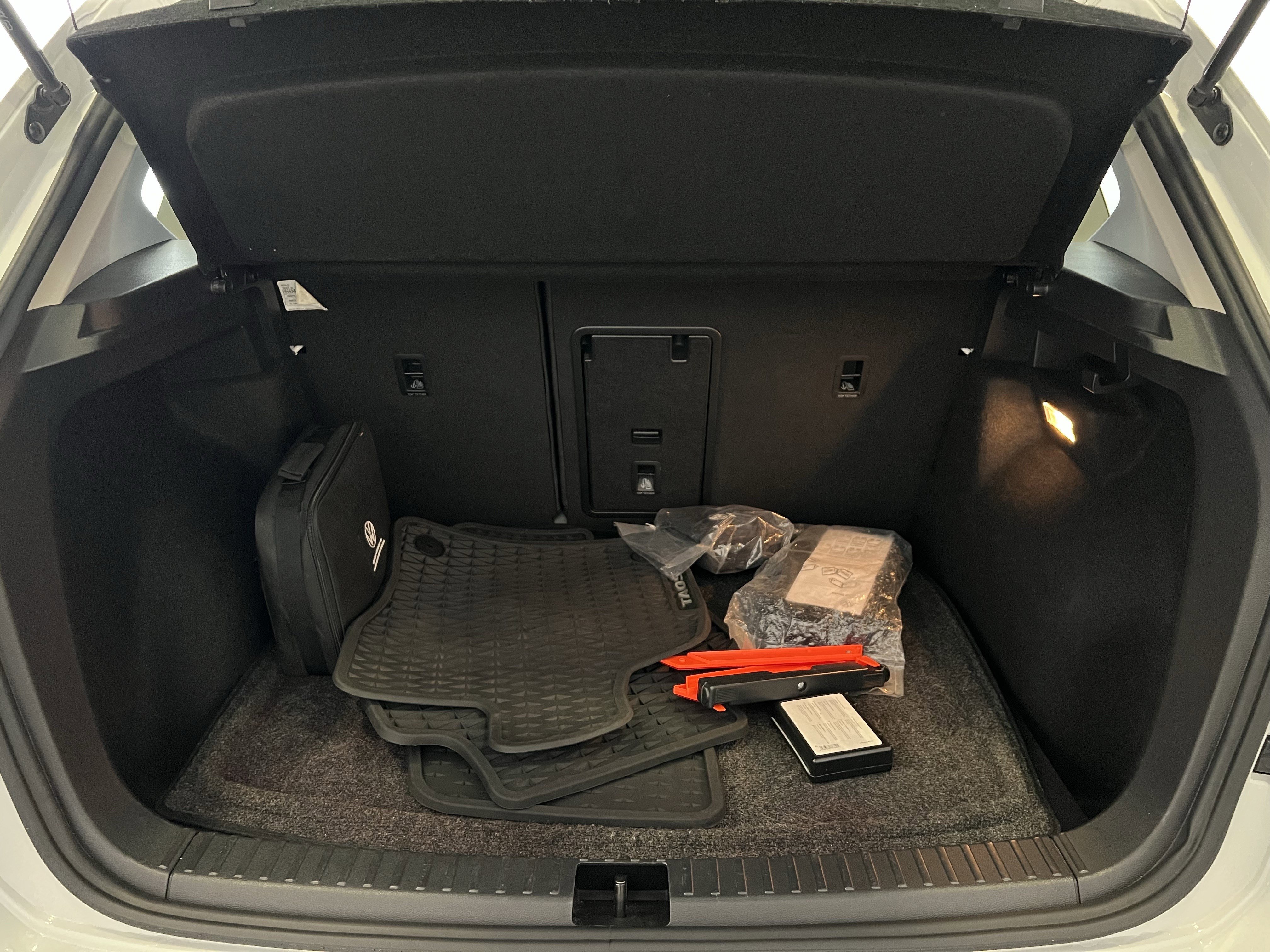 Used 2022 Volkswagen Taos S w/ IQ Drive S Package image 28