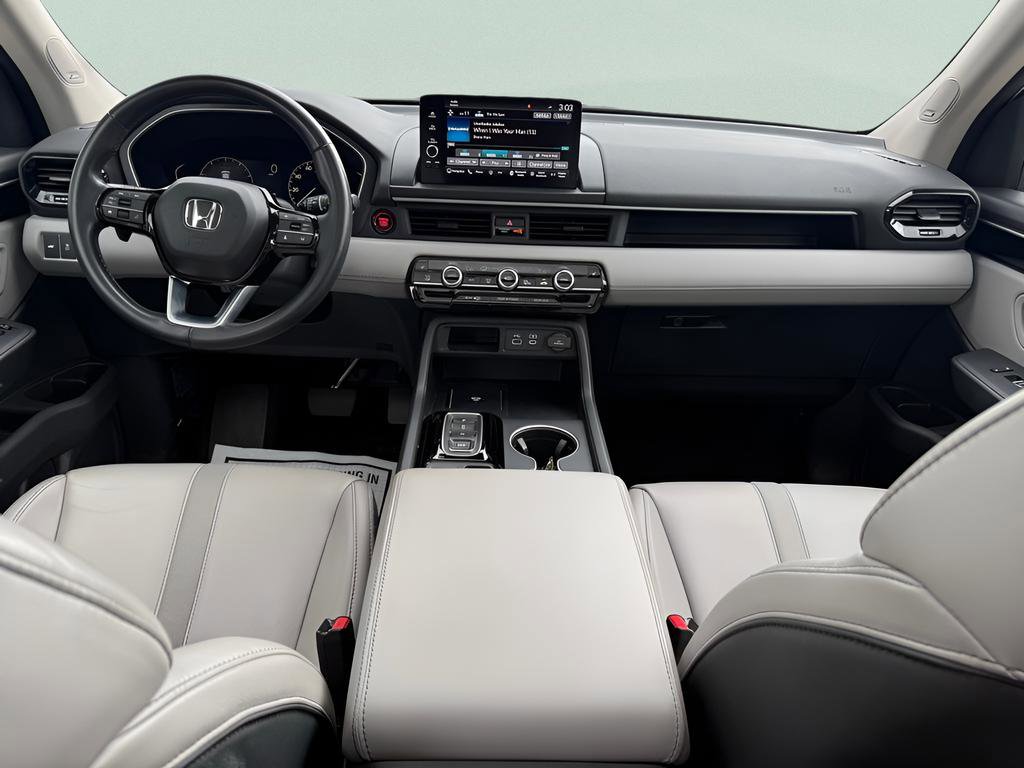 Certified 2023 Honda Pilot Touring image 14