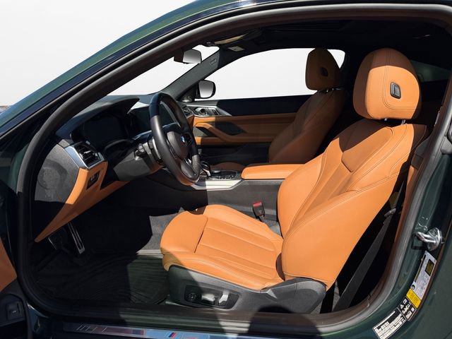 Used 2023 BMW 440i xDrive Coupe w/ Premium Package image 9
