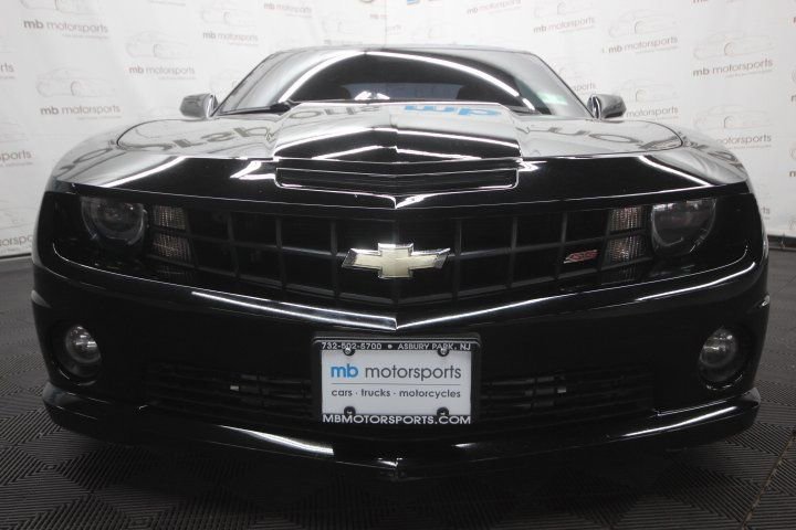 Used 2011 Chevrolet Camaro SS w/ RS Package RWD image 11