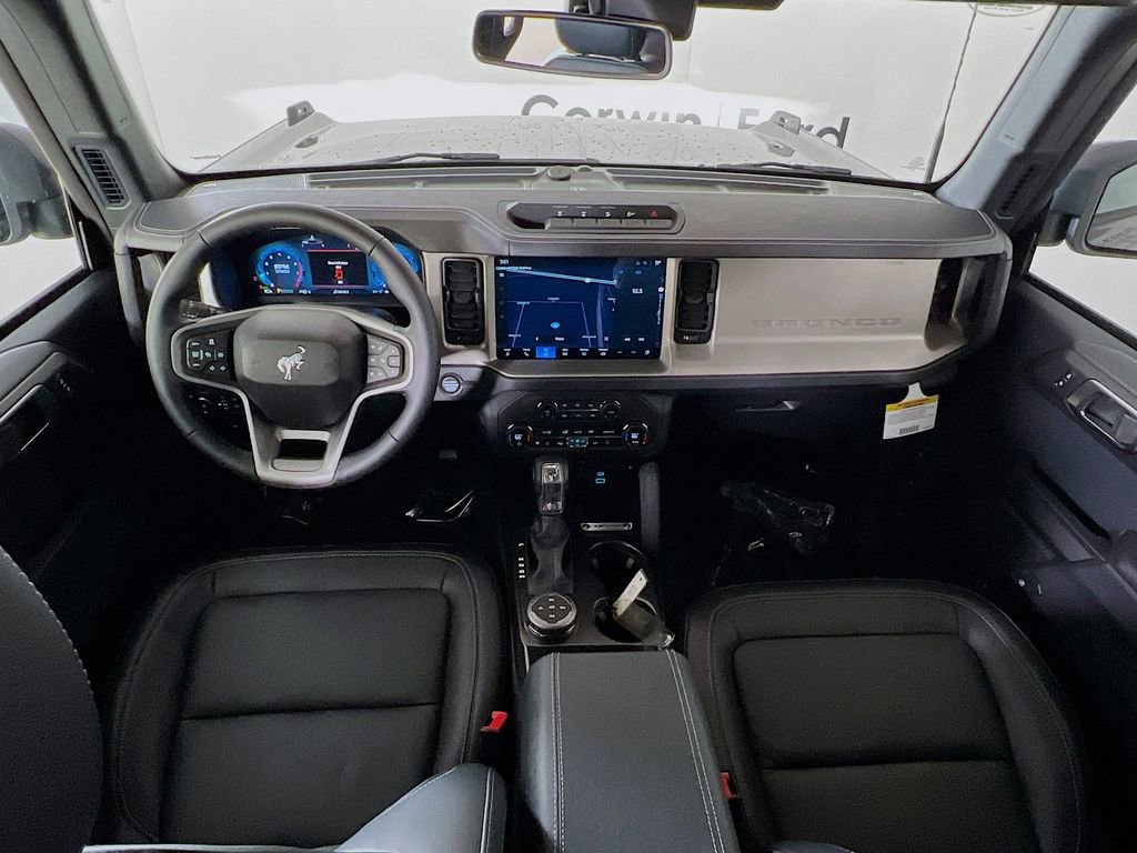New 2025 Ford Bronco Outer Banks w/ Sasquatch Package image 8