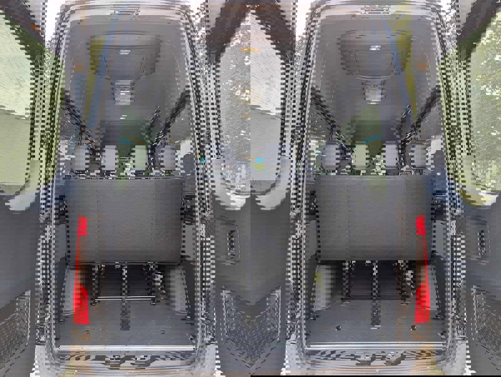 Used 2024 Mercedes-Benz Sprinter 2500 image 20