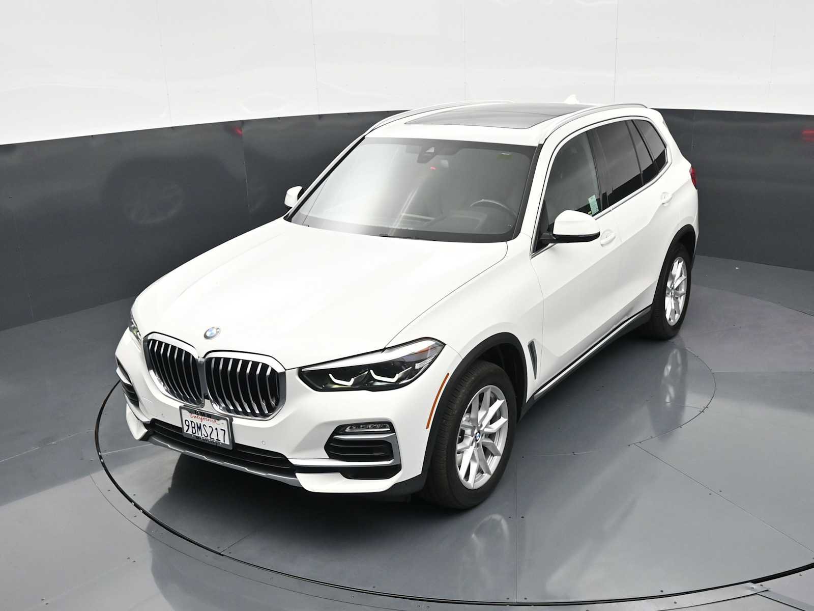 Used 2019 BMW X5 xDrive40i w/ Convenience Package AWD/4WD image 16