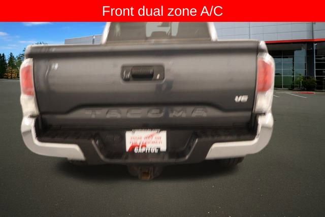 Used 2022 Toyota Tacoma TRD Off-Road image 5