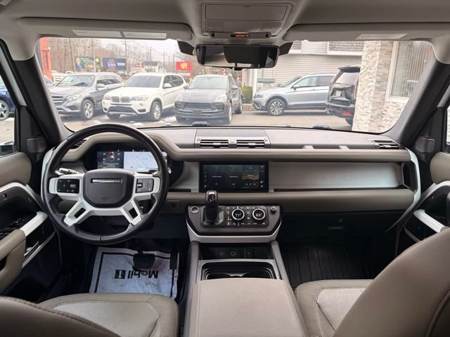 Used 2020 Land Rover Defender 110 SE AWD/4WD image 18