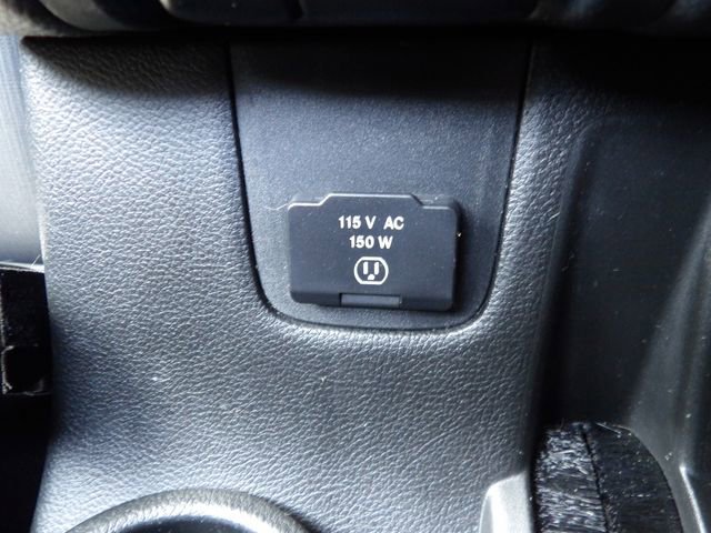 Used 2018 Jeep Wrangler Unlimited Sahara image 27