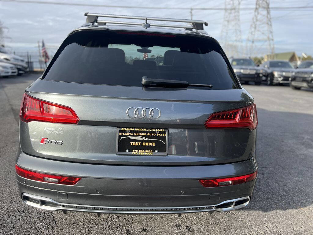 Used 2018 Audi SQ5 Premium Plus w/ Navigation Package image 5