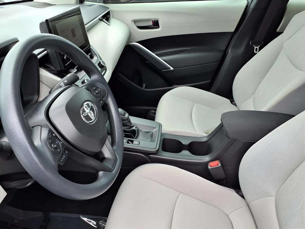 Used 2026 Toyota Corolla Cross L FWD image 15