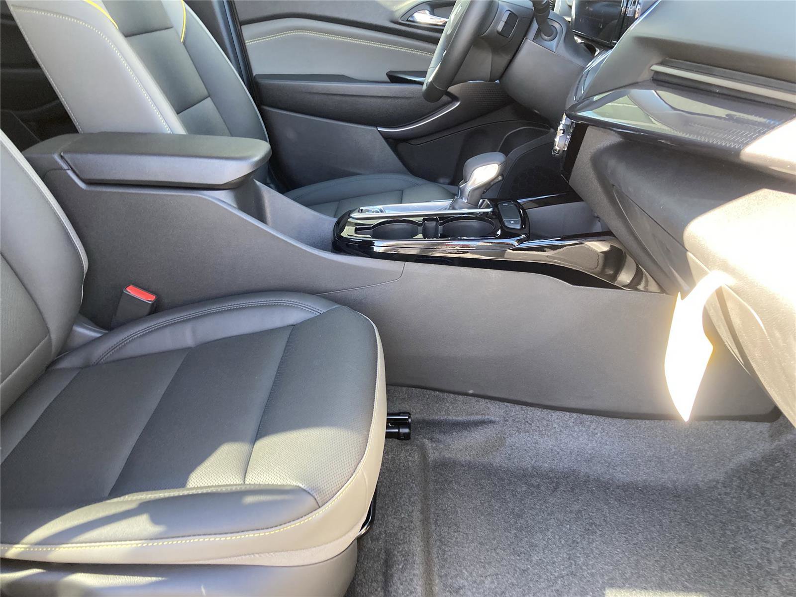 New 2026 Chevrolet Trax ACTIV w/ Driver Confidence Package image 15