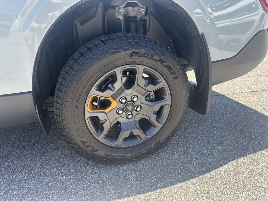 Used 2024 Ford Maverick Tremor w/ Tremor Off-Road Package AWD/4WD image 14