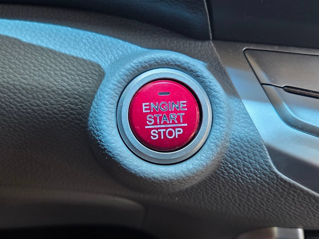Used 2013 Honda Accord EX image 32
