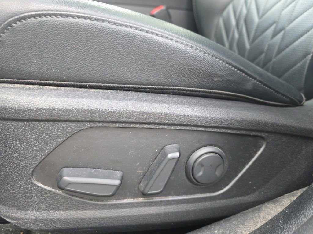 Used 2023 Kia Sportage X-Line w/ X-Line Premium Package image 13