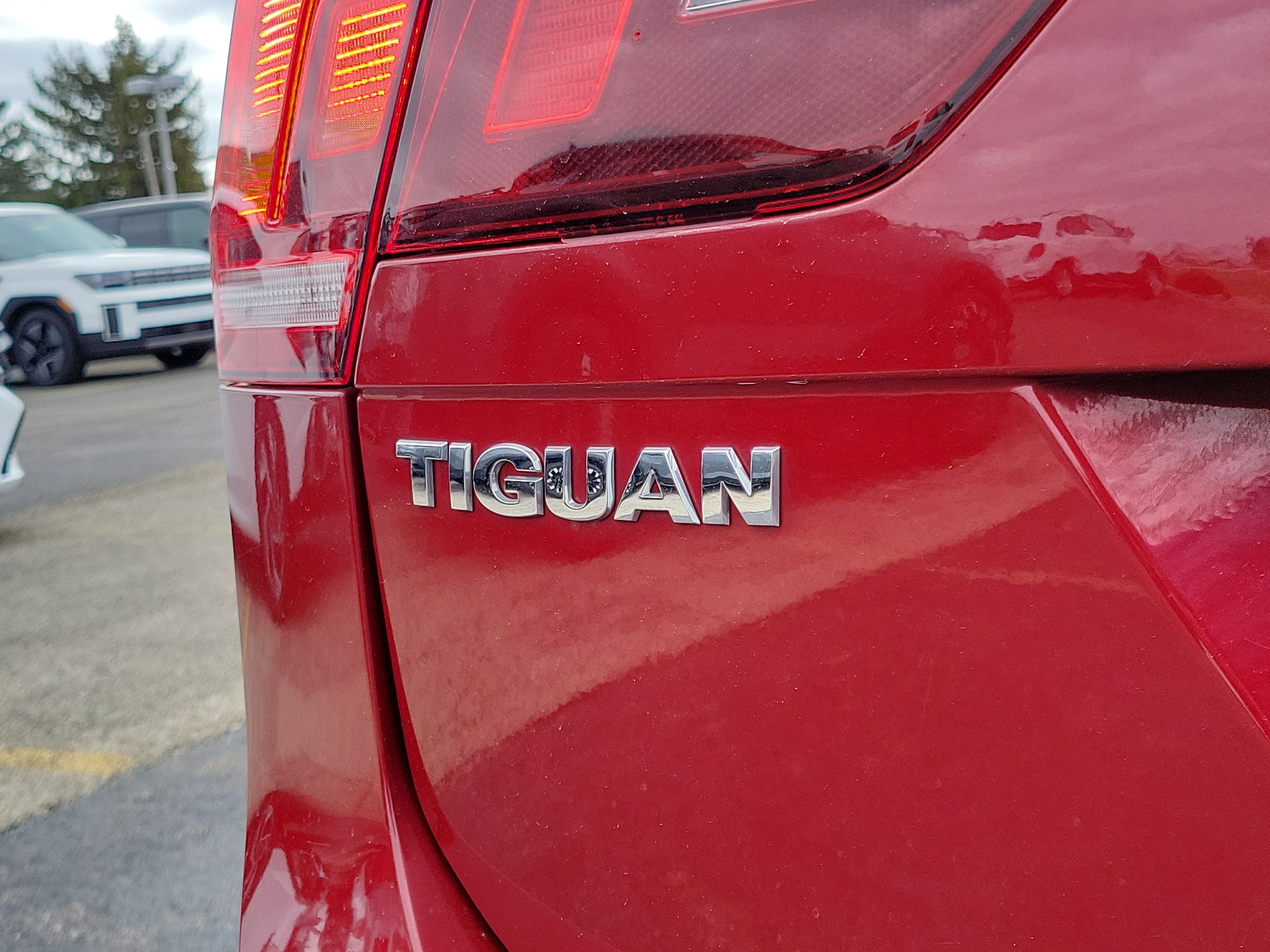 Used 2019 Volkswagen Tiguan S w/ Driver Assistance Package image 6