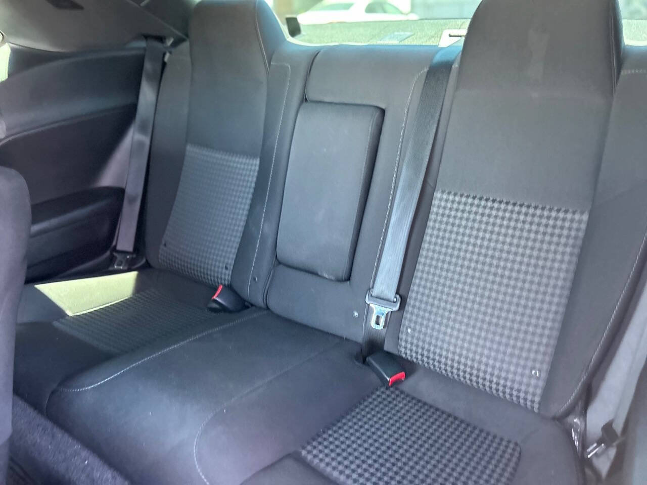 Used 2019 Dodge Challenger R/T w/ Driver Convenience Group RWD image 16