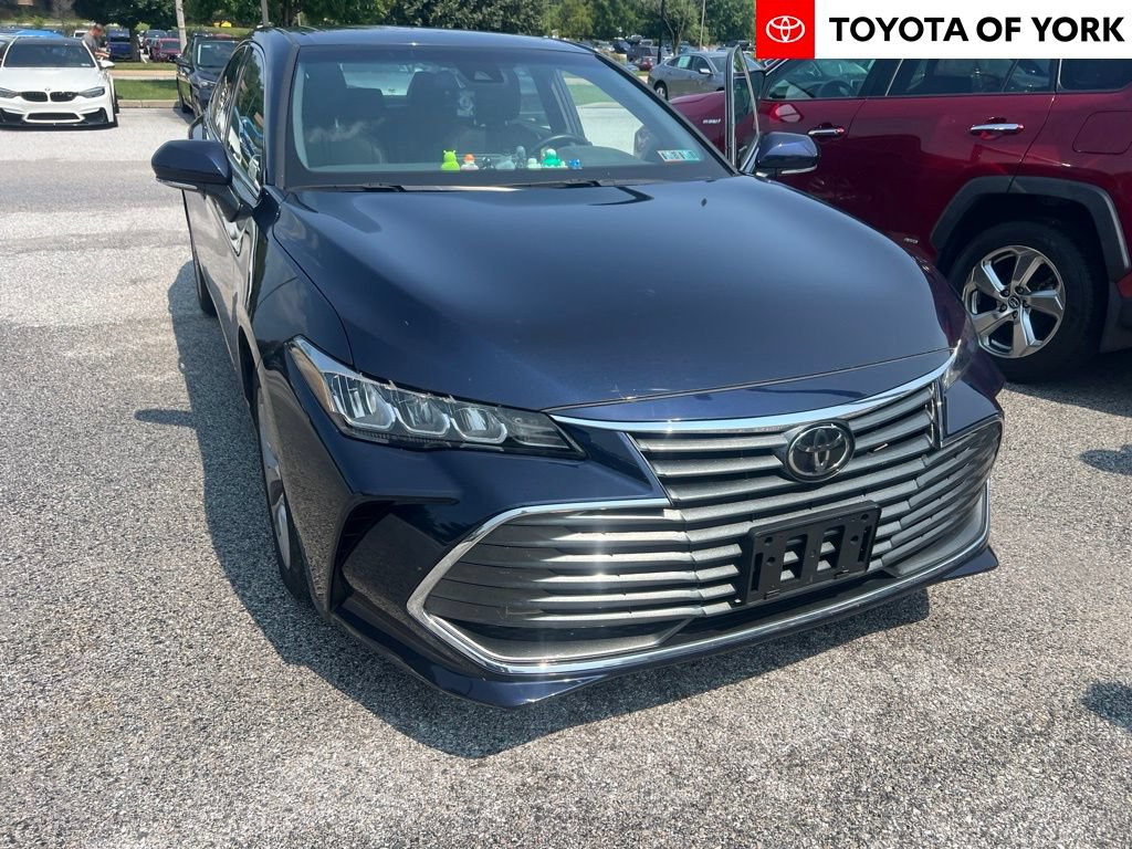 Used 2021 Toyota Avalon XLE w/ Moonroof Package