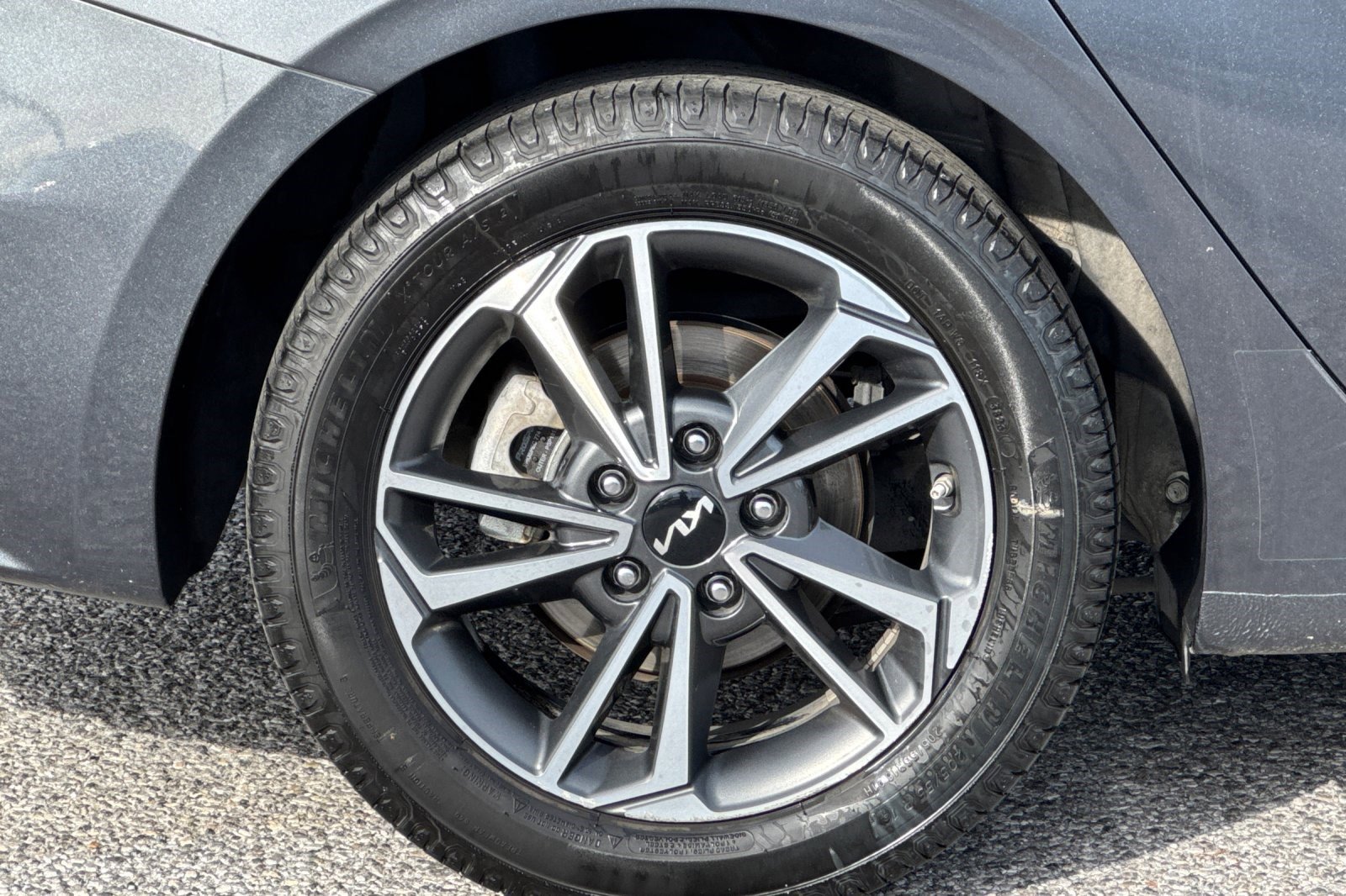 Used 2022 Kia Forte LXS FWD image 11