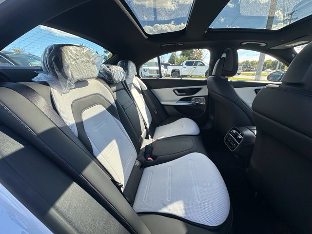 New 2027 Mercedes-Benz E 53 AMG e 4MATIC Sedan image 28