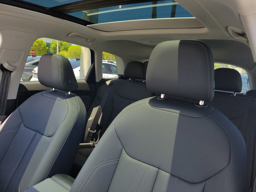 New 2026 Audi Q3 quattro 2.0T image 16