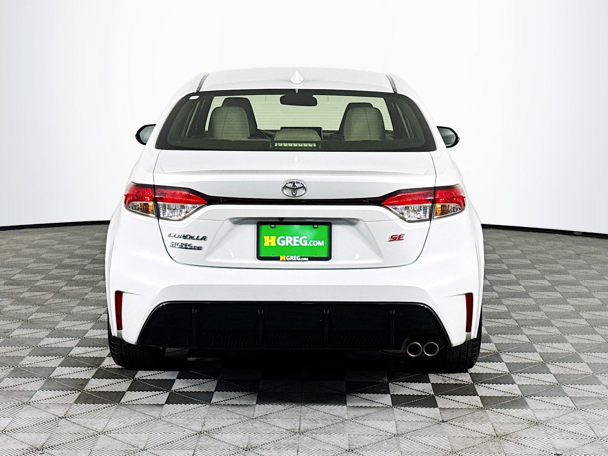 Used 2023 Toyota Corolla SE FWD image 8
