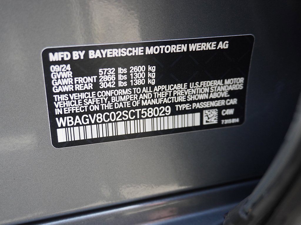 Used 2025 BMW M850i xDrive image 84
