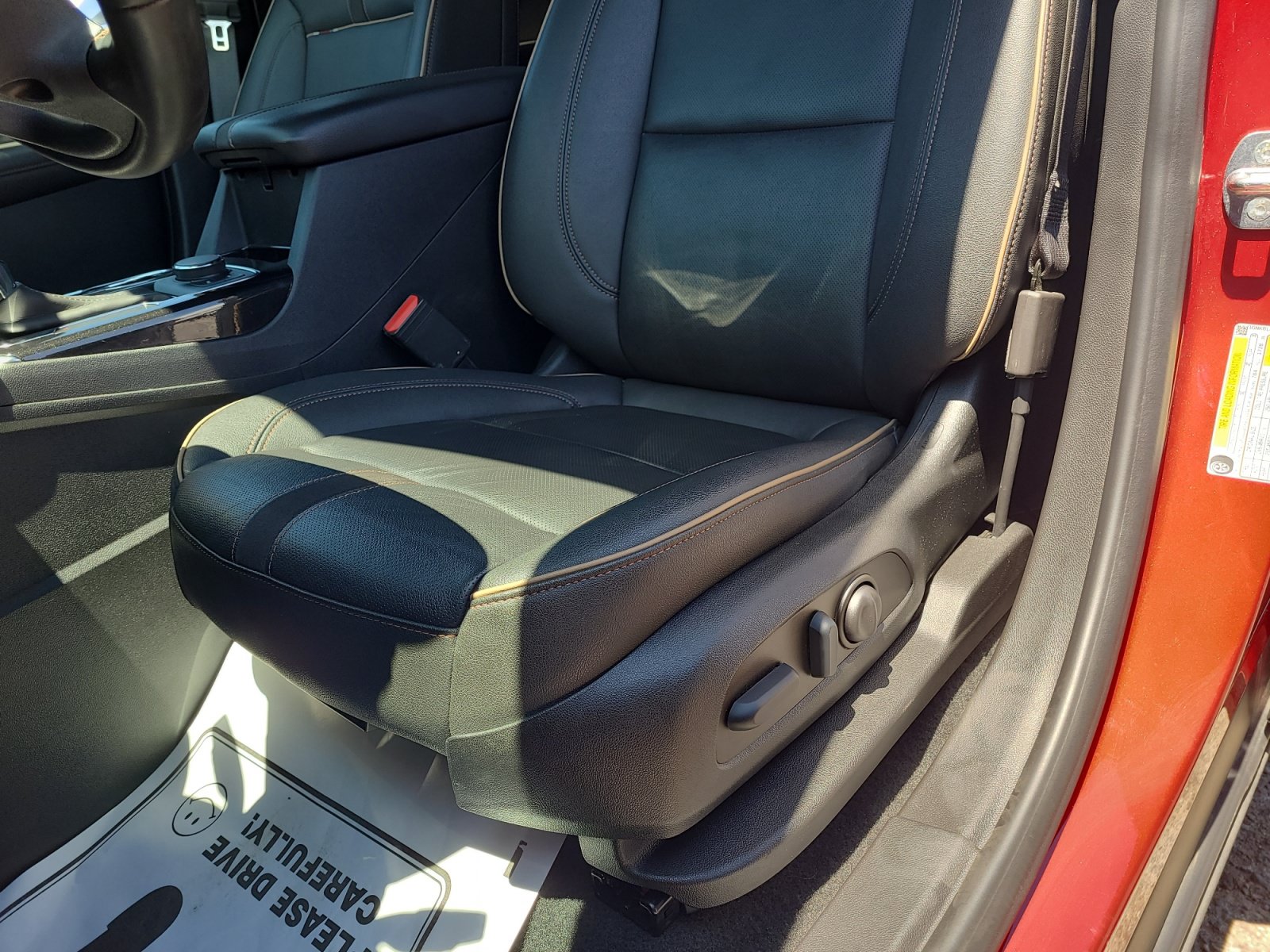 Used 2023 Chevrolet Blazer Premier w/ Enhanced Convenience Package AWD/4WD image 15