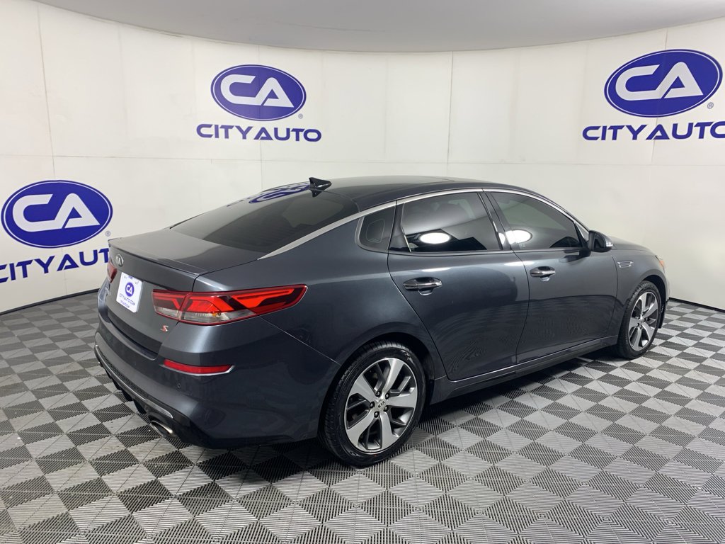 Used 2020 Kia Optima S w/ S Panoramic Sunroof Package FWD image 3