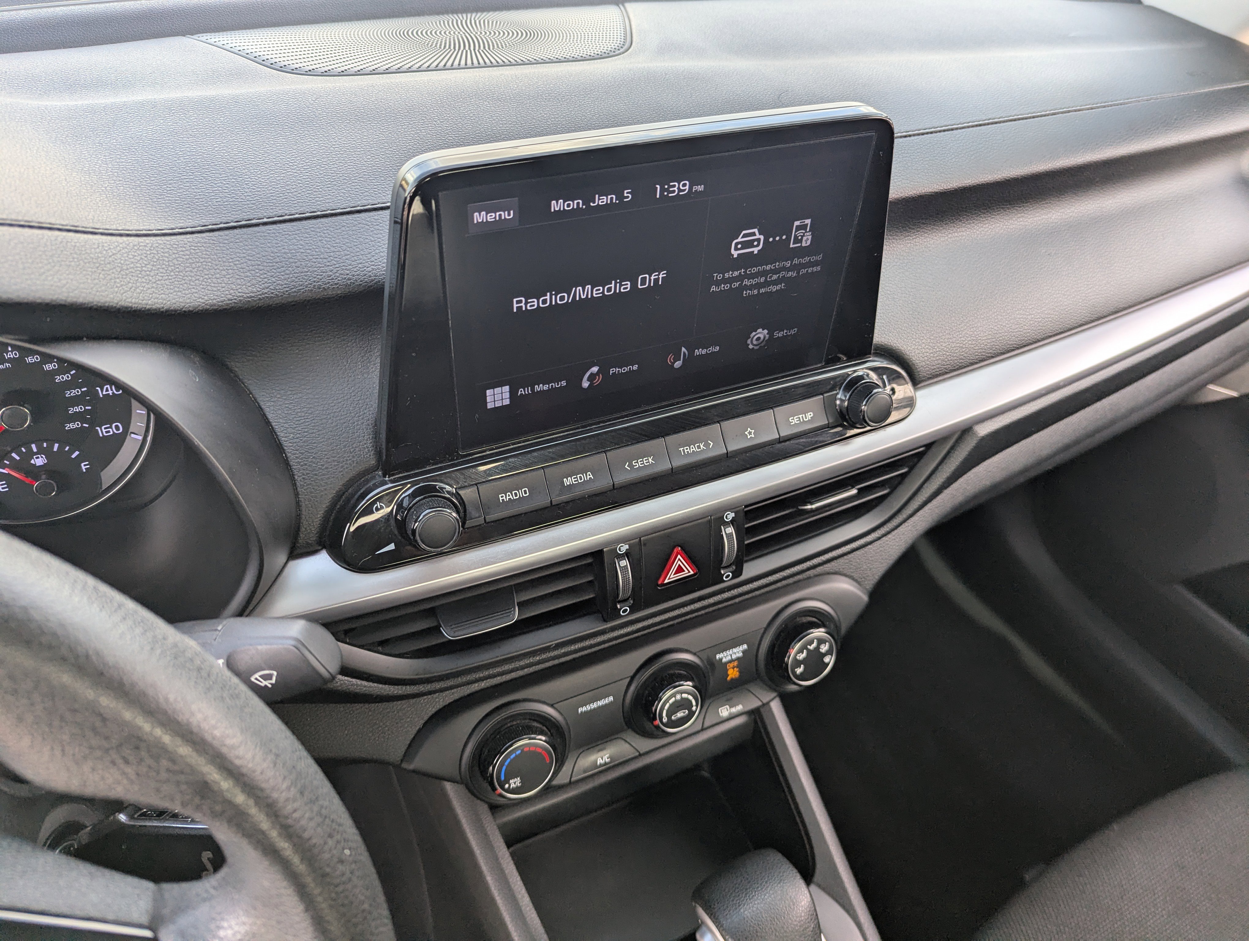 Certified 2022 Kia Forte Sedan image 23