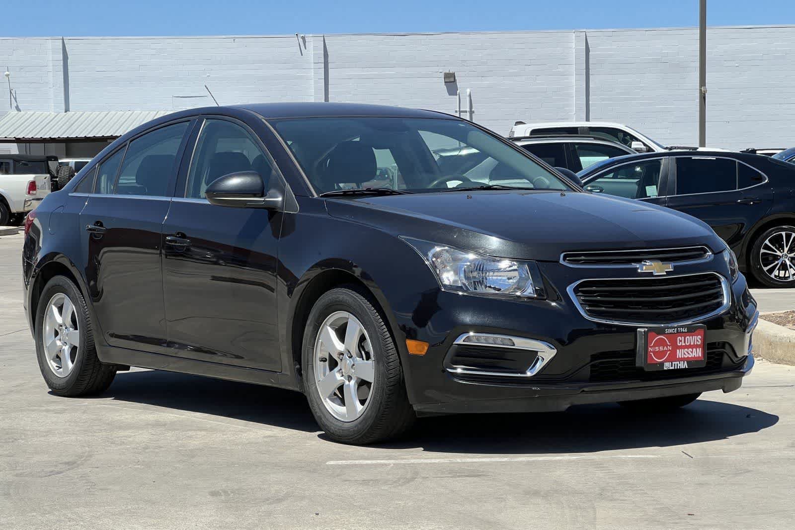 Used 2015 Chevrolet Cruze LT FWD image 10