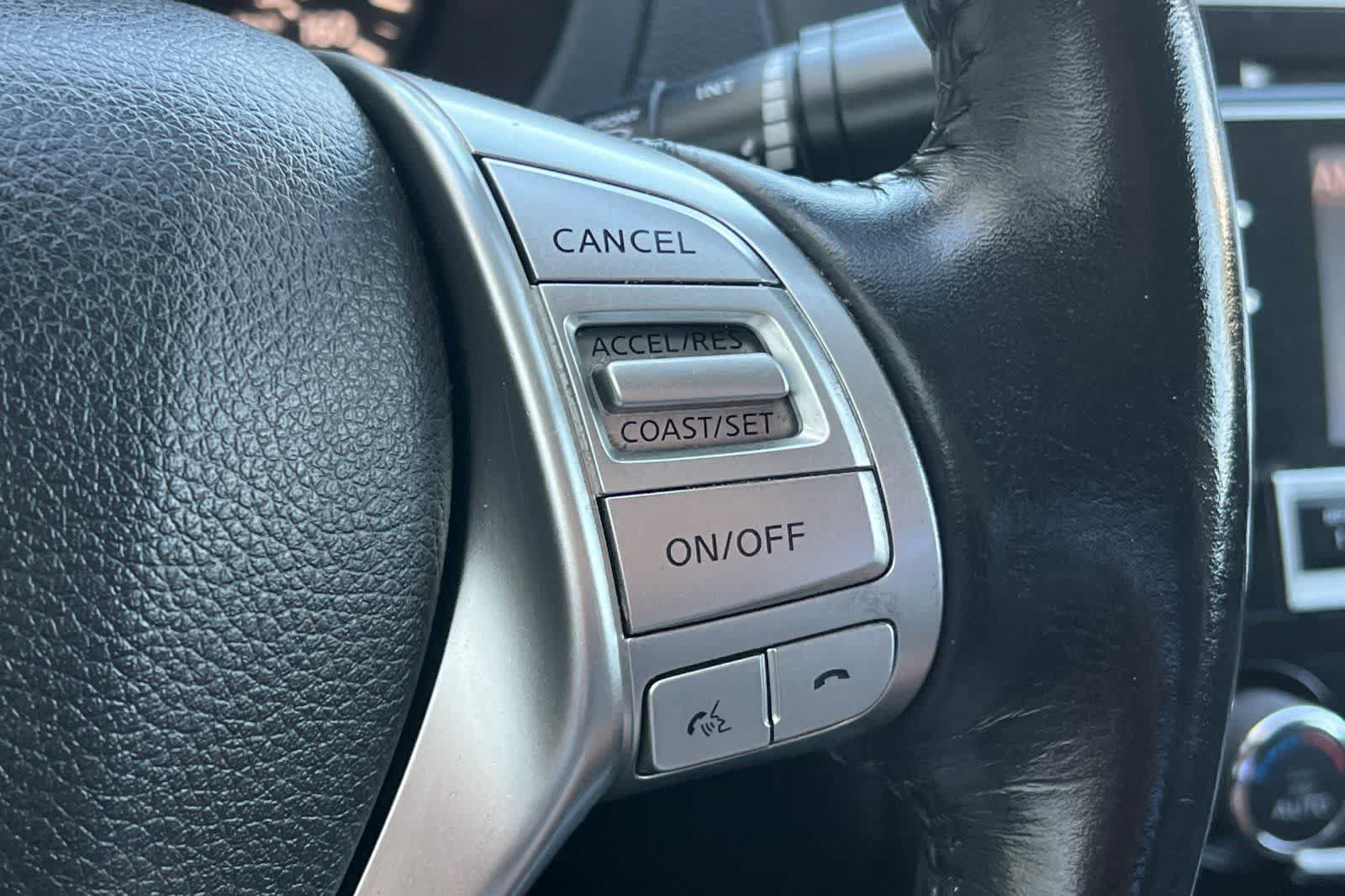 Used 2018 Nissan Altima 2.5 SL FWD image 29