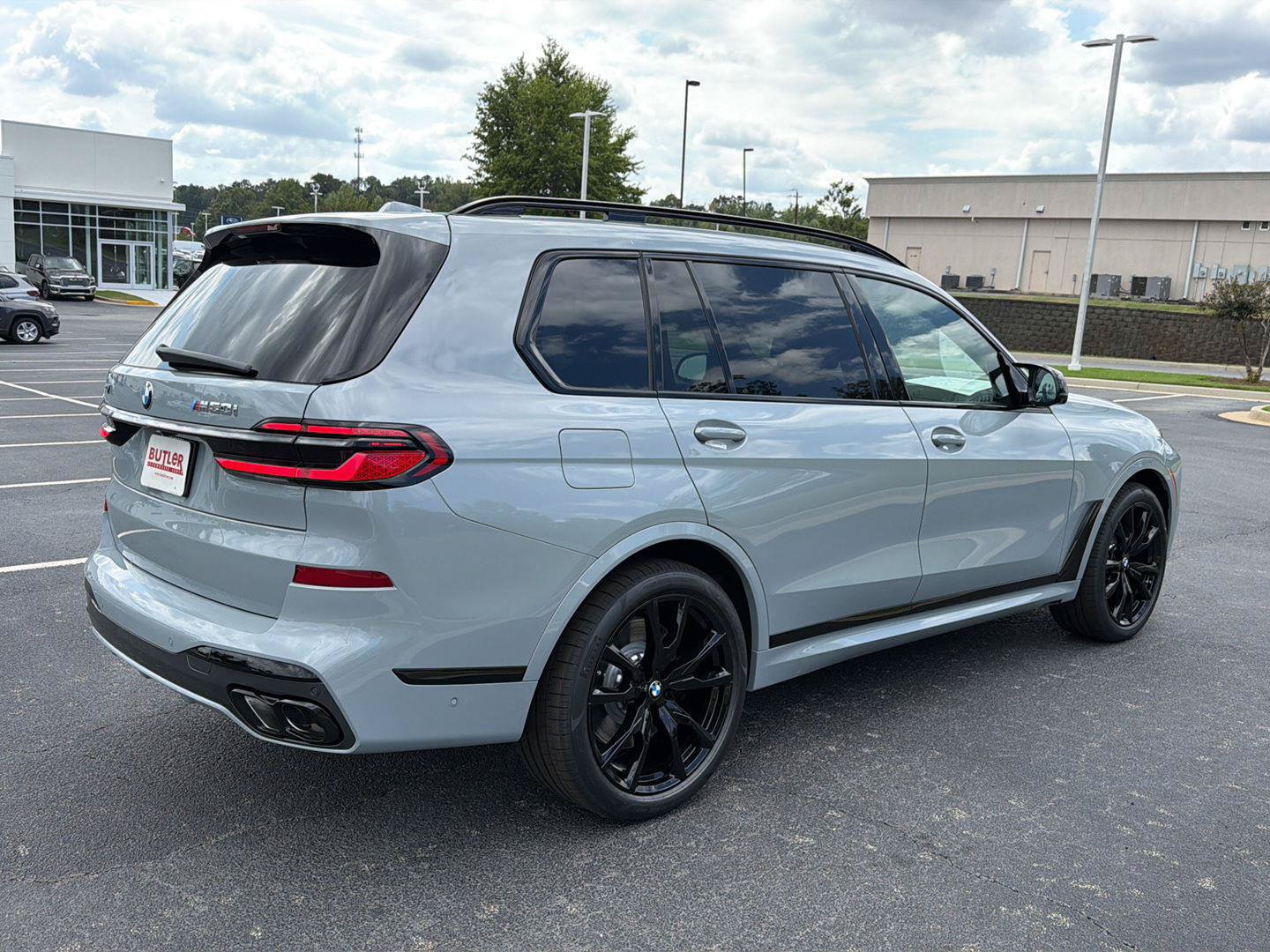 New 2027 BMW X7 M60i AWD/4WD image 6