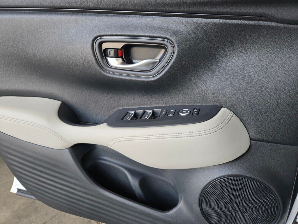 New 2027 Honda HR-V EX-L image 12