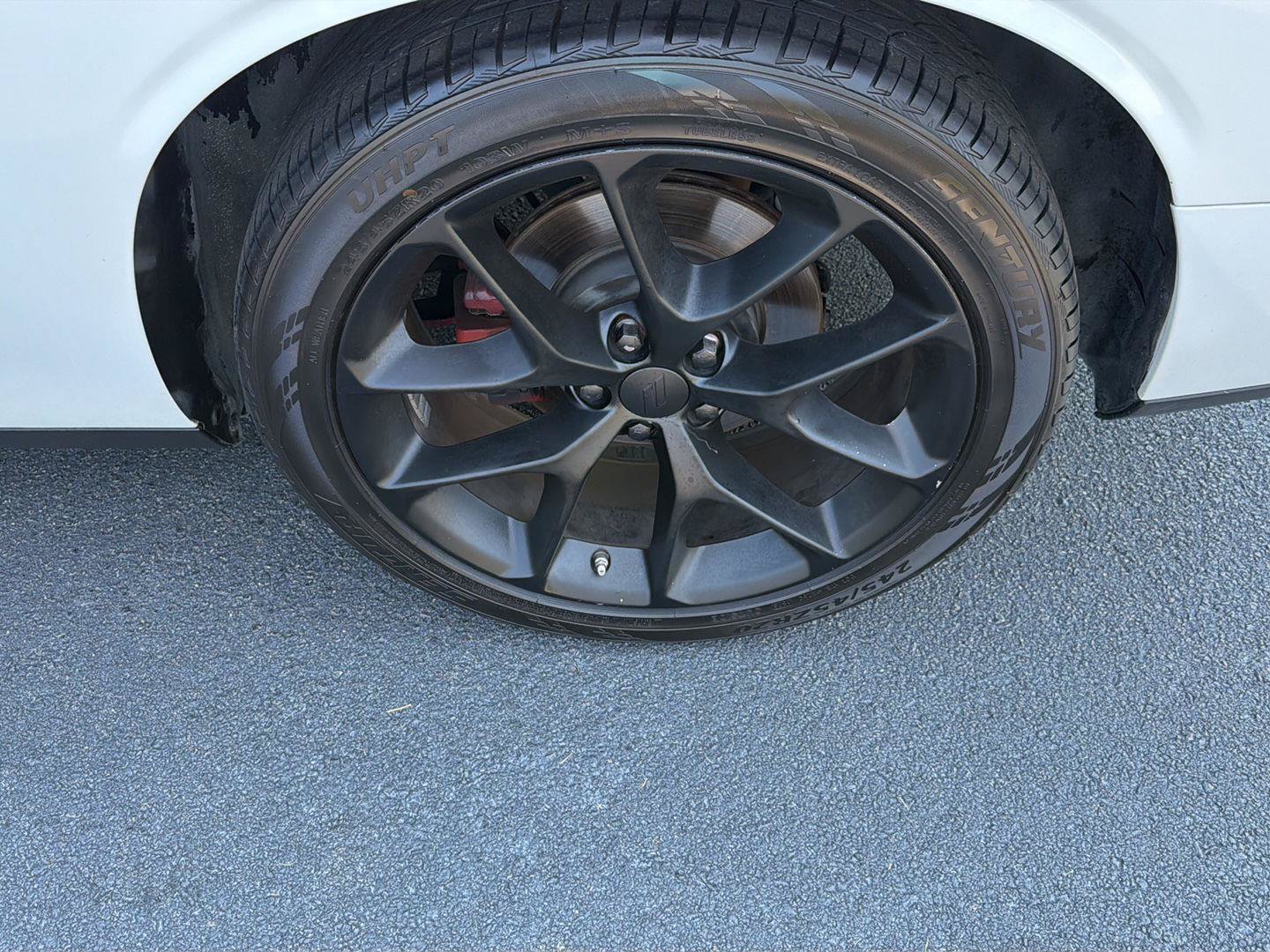 Used 2022 Dodge Challenger GT RWD image 30
