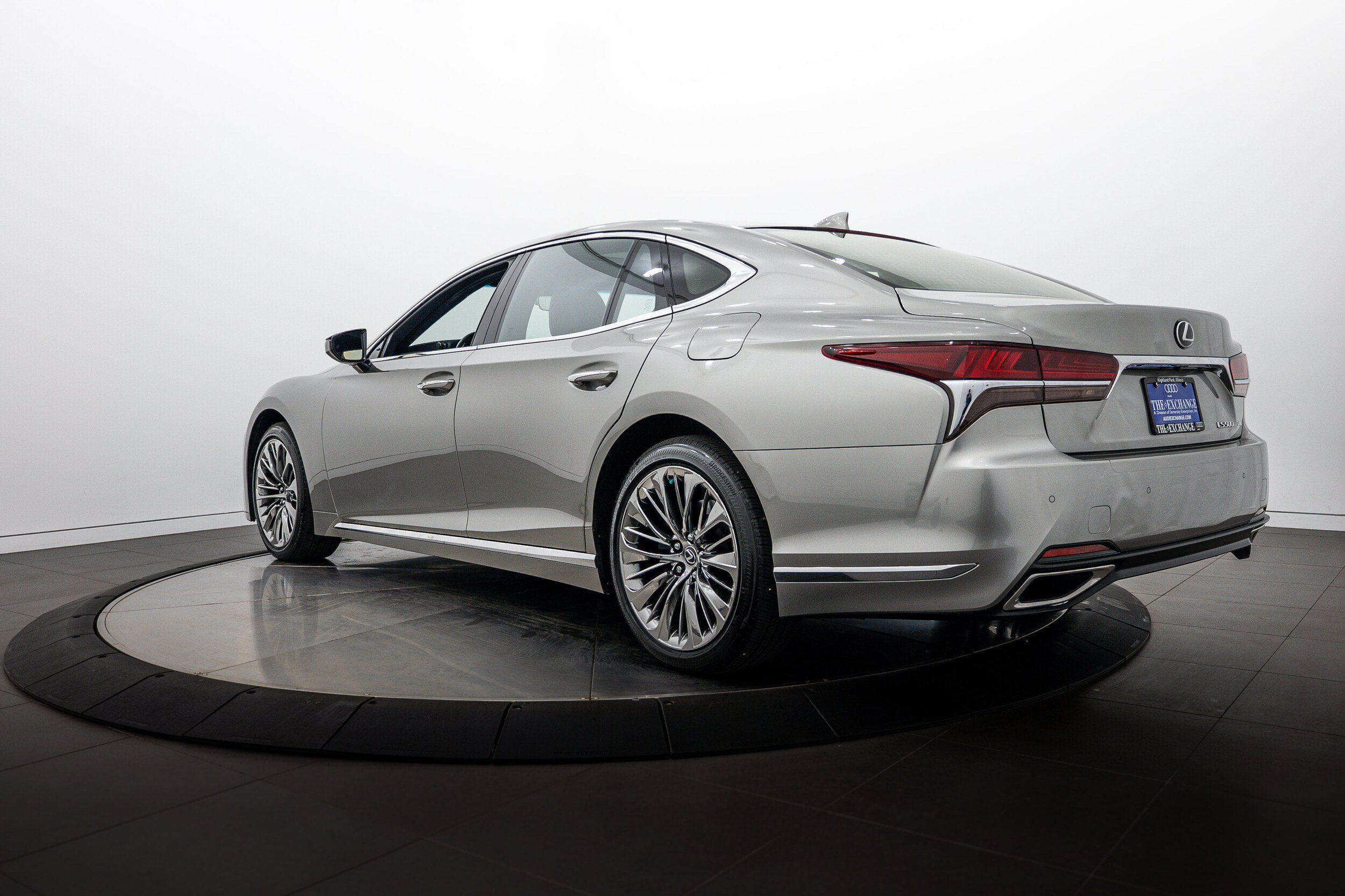 Used 2019 Lexus LS 500 AWD w/ Interior Upgrade Package image 5