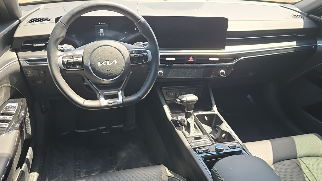 Used 2025 Kia K5 GT FWD image 18