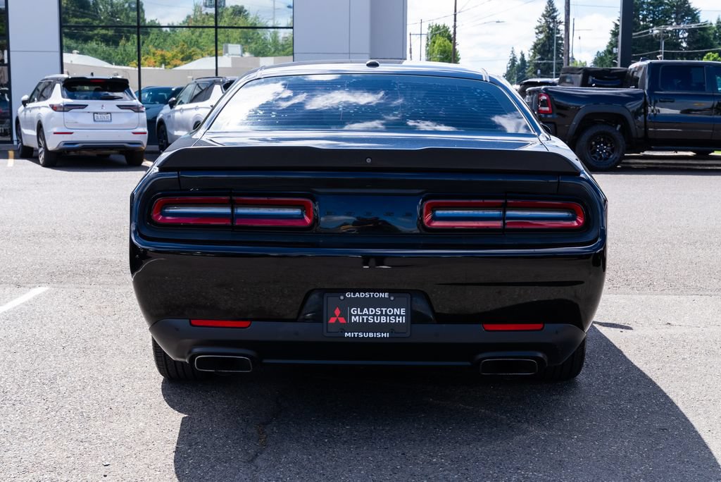 Used 2020 Dodge Challenger R/T w/ Blacktop Package RWD image 5
