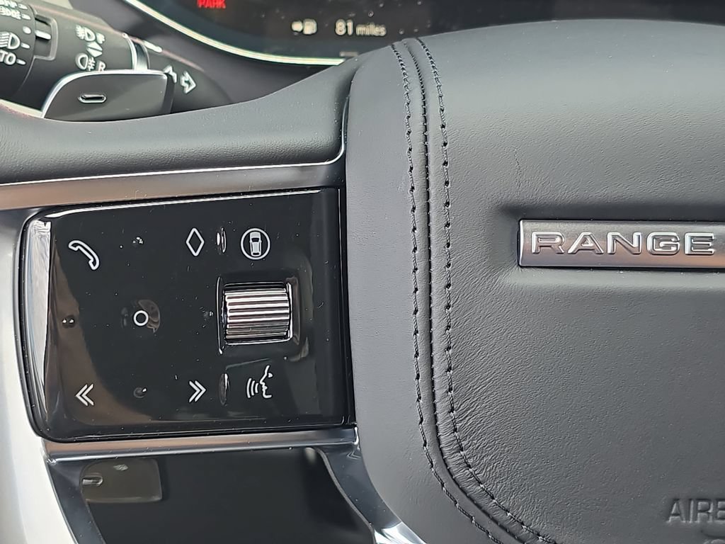 New 2026 Land Rover Range Rover Long Wheelbase SE AWD/4WD image 19