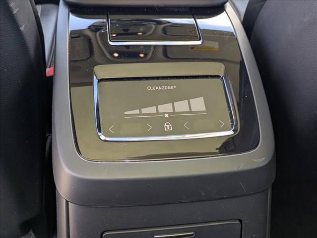 Used 2018 Volvo S90 T8 Inscription w/ Convenience Package AWD/4WD image 18