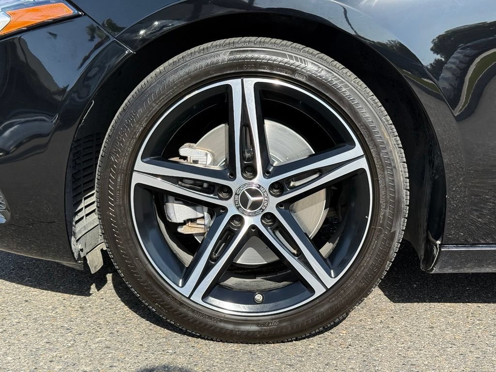 Certified 2022 Mercedes-Benz A 220 image 16
