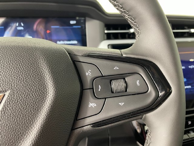 New 2027 Chevrolet Bolt LT w/ Comfort Package FWD image 6