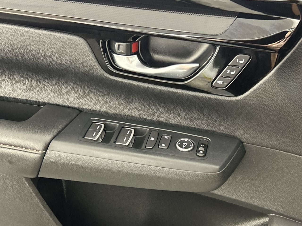 Used 2026 Honda CR-V Sport Touring image 19