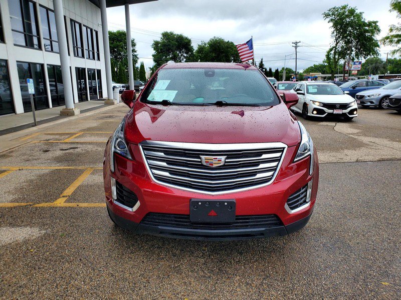 Used 2019 Cadillac XT5 Luxury FWD image 2