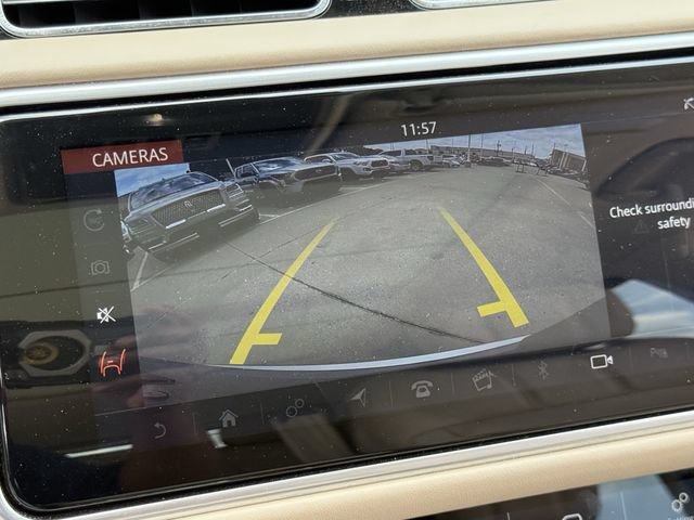 Used 2018 Land Rover Range Rover Supercharged AWD/4WD image 18