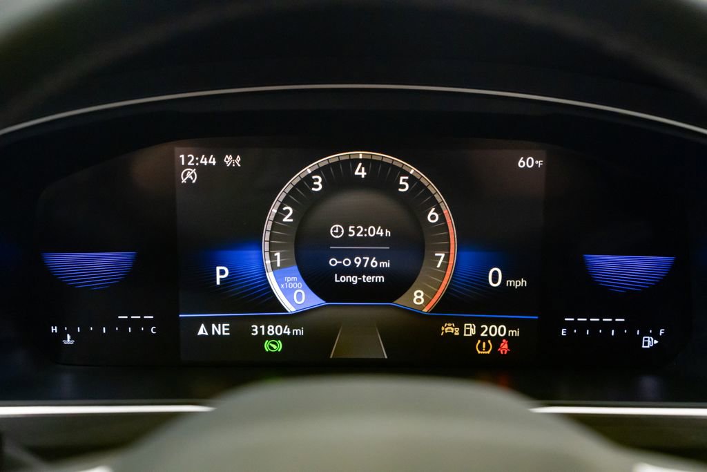 Used 2024 Volkswagen Tiguan SE image 17