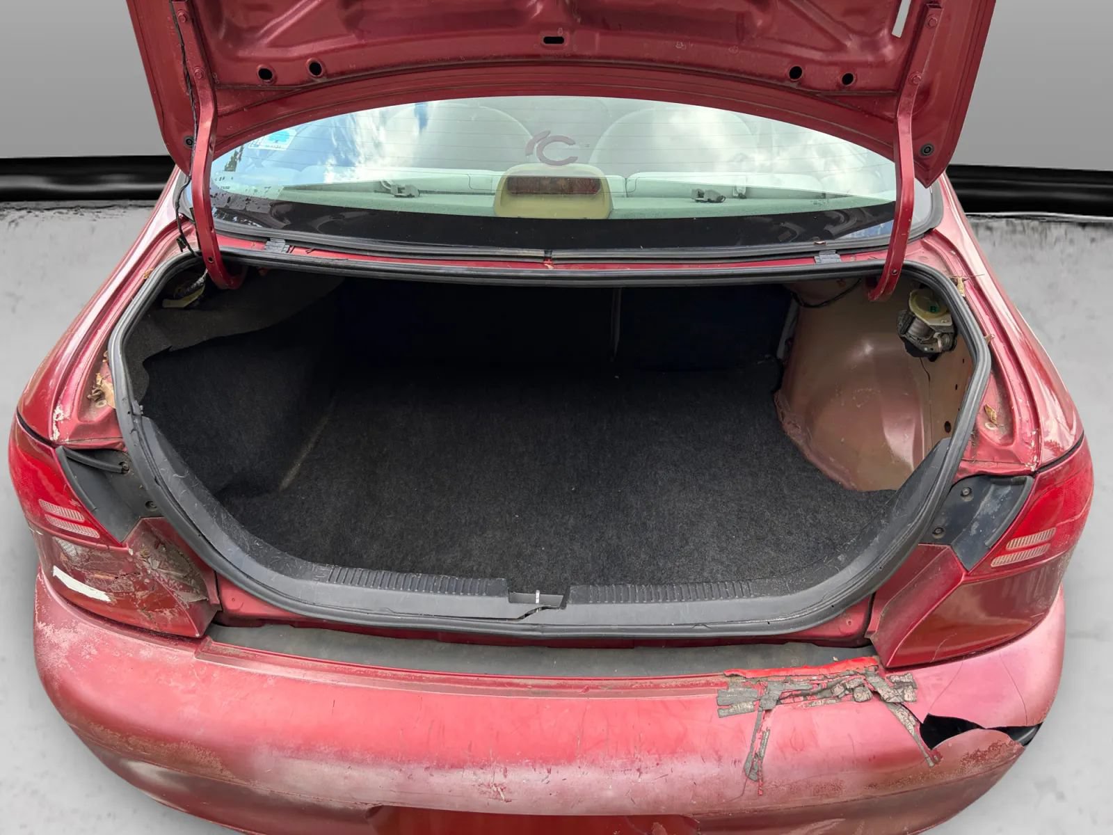Used 2002 Ford Escort Sedan FWD image 19