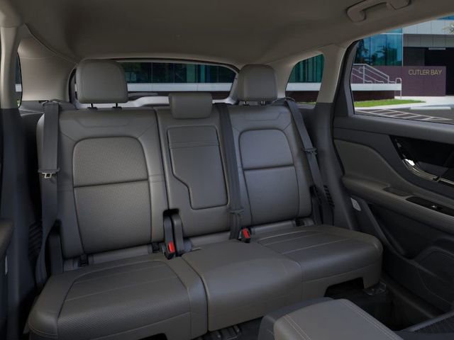 New 2025 Lincoln Corsair Reserve image 11