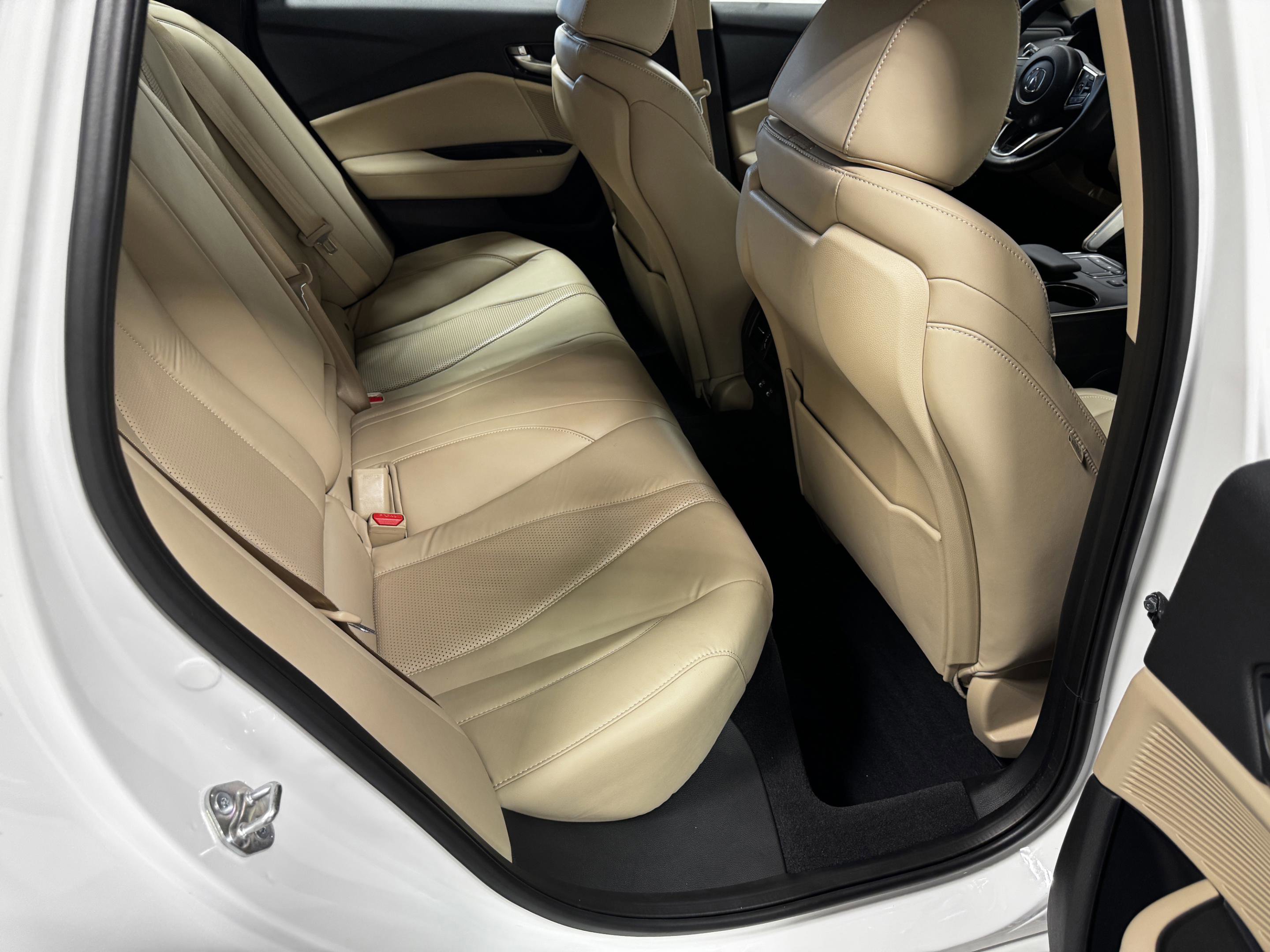 Certified 2025 Acura TLX w/ Technology Package FWD image 13