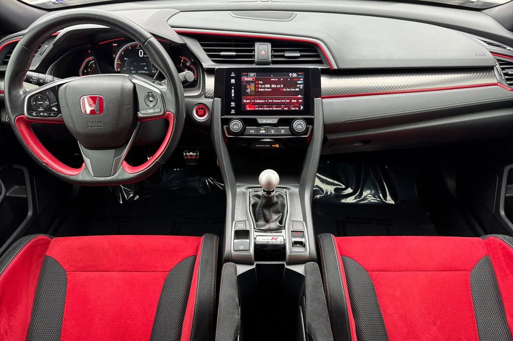 Certified 2018 Honda Civic Type R image 4