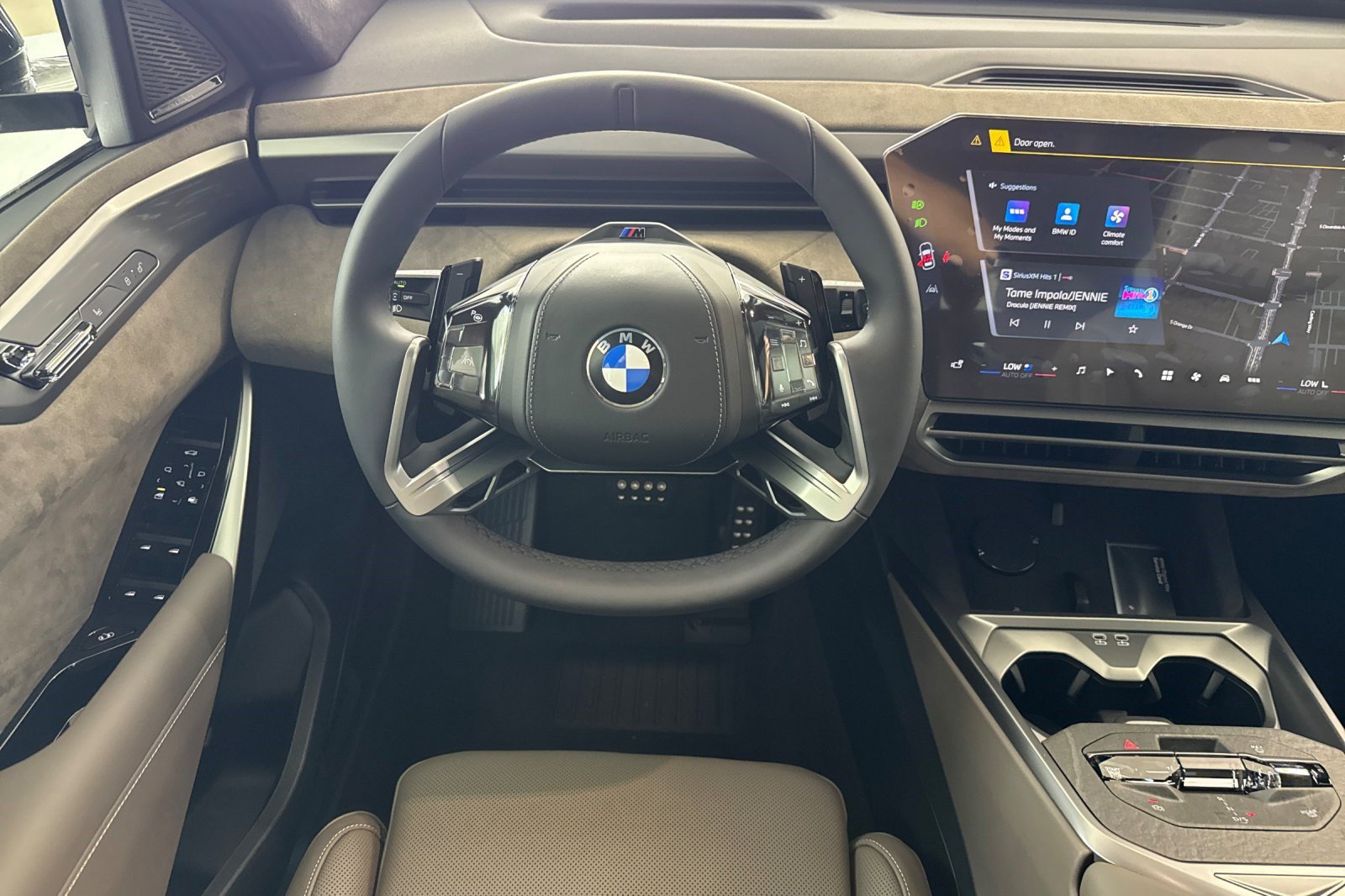New 2027 BMW X5 xDrive40i w/ M Sport Professional Package AWD/4WD image 28