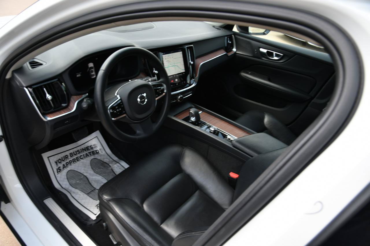Used 2024 Volvo S60 B5 Plus FWD image 9